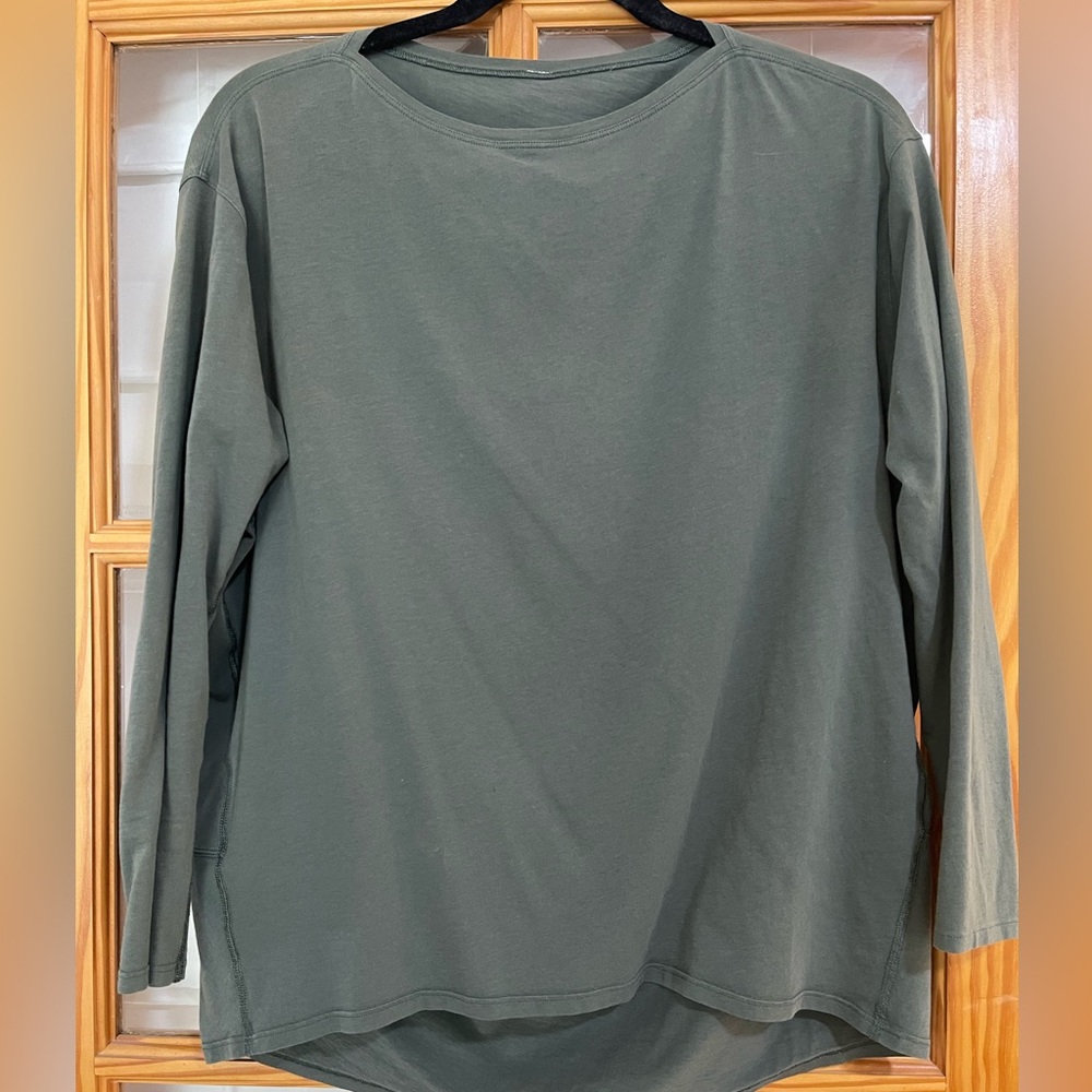 Back in action long sleeve size 6